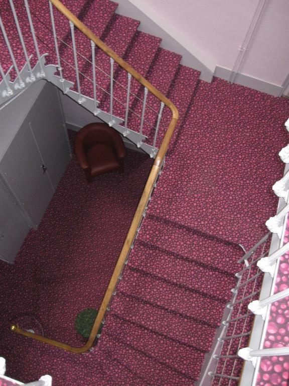 Hotel Cheval De Bronze Remiremont Dış mekan fotoğraf